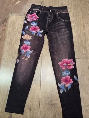 Floral Print Black Skinny Women’s Jeans